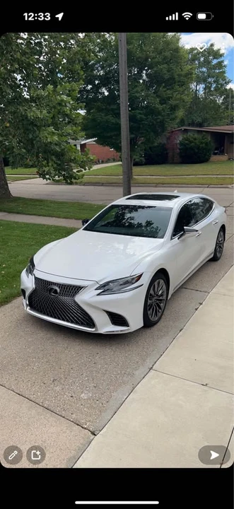 2019 Lexus LS 5th Gen - Image 3 of 3