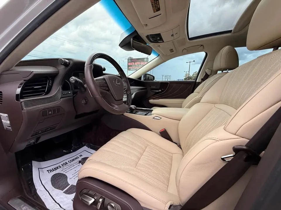 2019 Lexus LS 5th Gen - Image 9 of 20