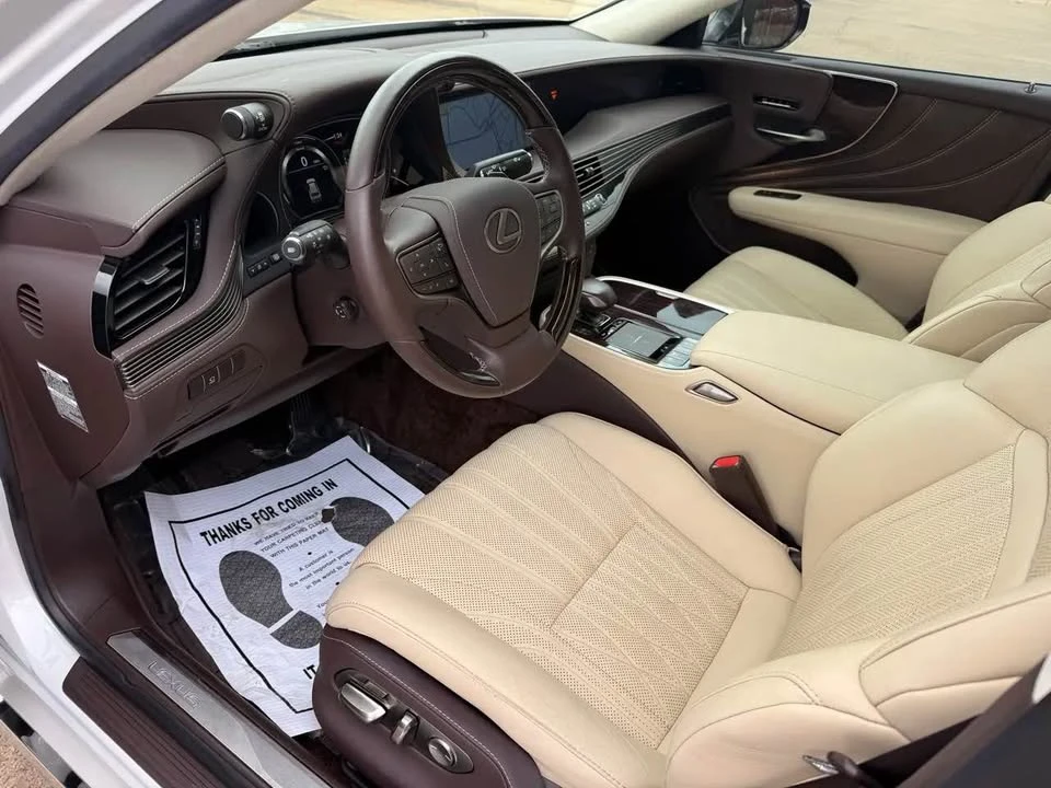 2019 Lexus LS 5th Gen - Image 7 of 20