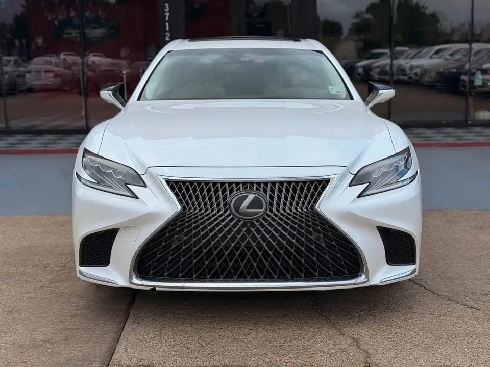 2019 Lexus LS 5th Gen - Image 4 of 20