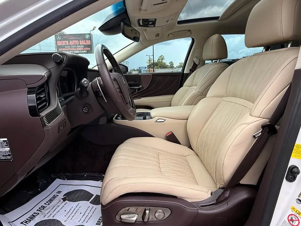 2019 Lexus LS 5th Gen - Image 8 of 20