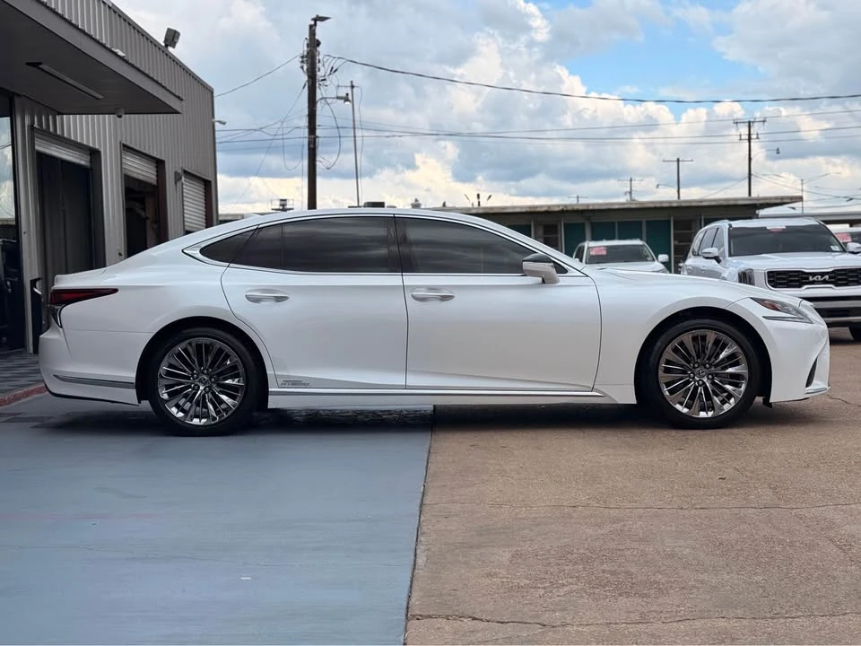 2019 Lexus LS 5th Gen - Image 4 of 20