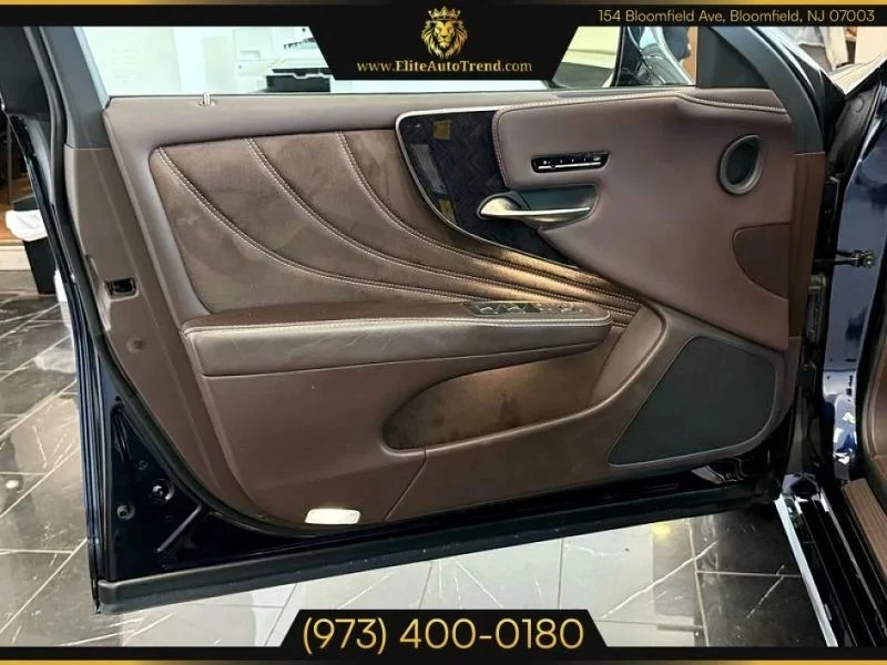 2019 Lexus LS 5th Gen - Image 7 of 12