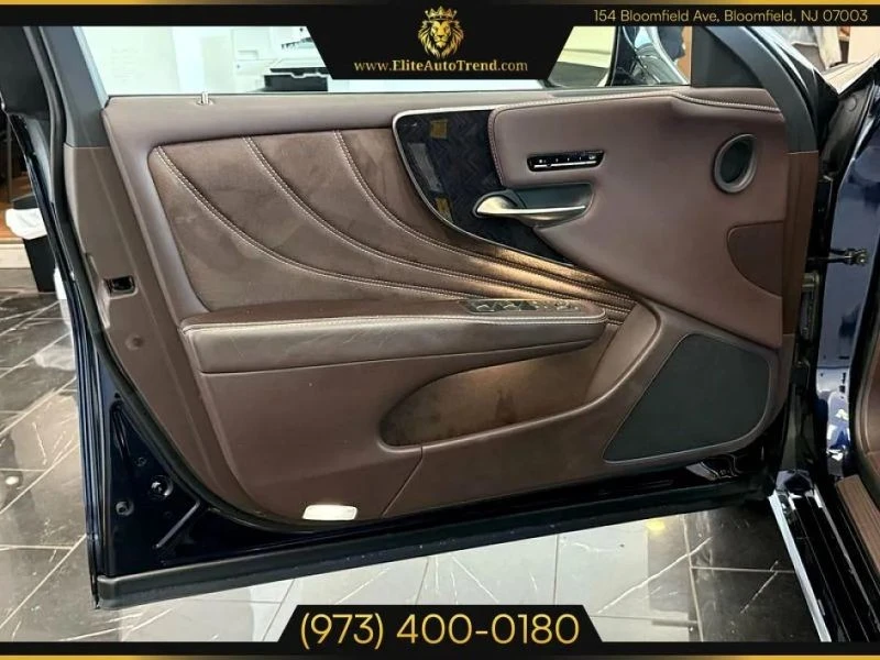 2019 Lexus LS 5th Gen - Image 7 of 12