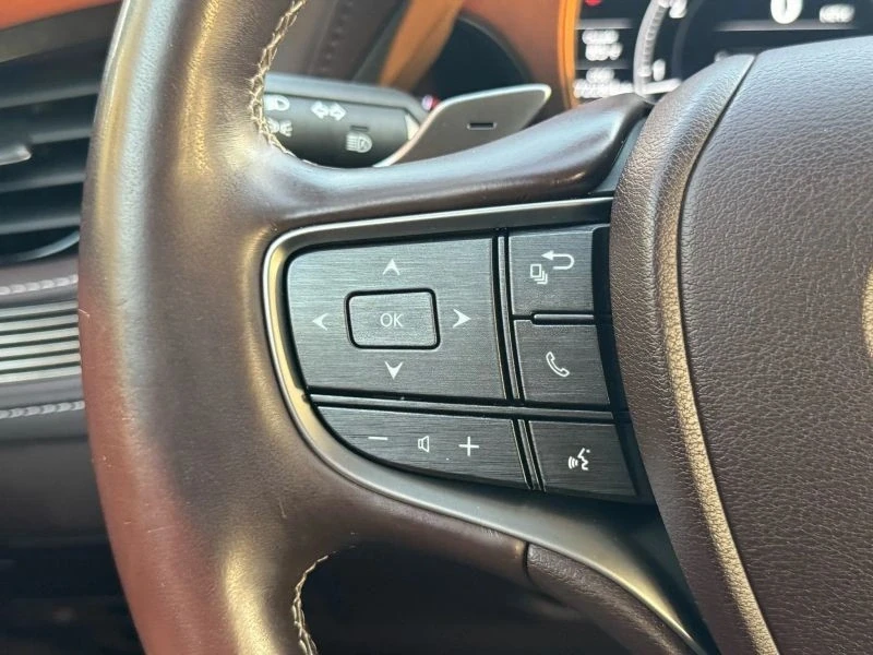 2019 Lexus LS 5th Gen - Image 12 of 12