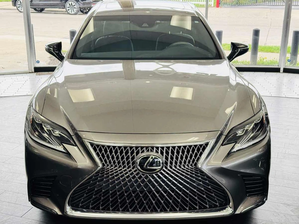 2019 Lexus LS 5th Gen - Image 15 of 31