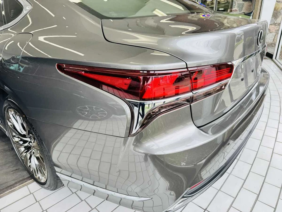 2019 Lexus LS 5th Gen - Image 8 of 31