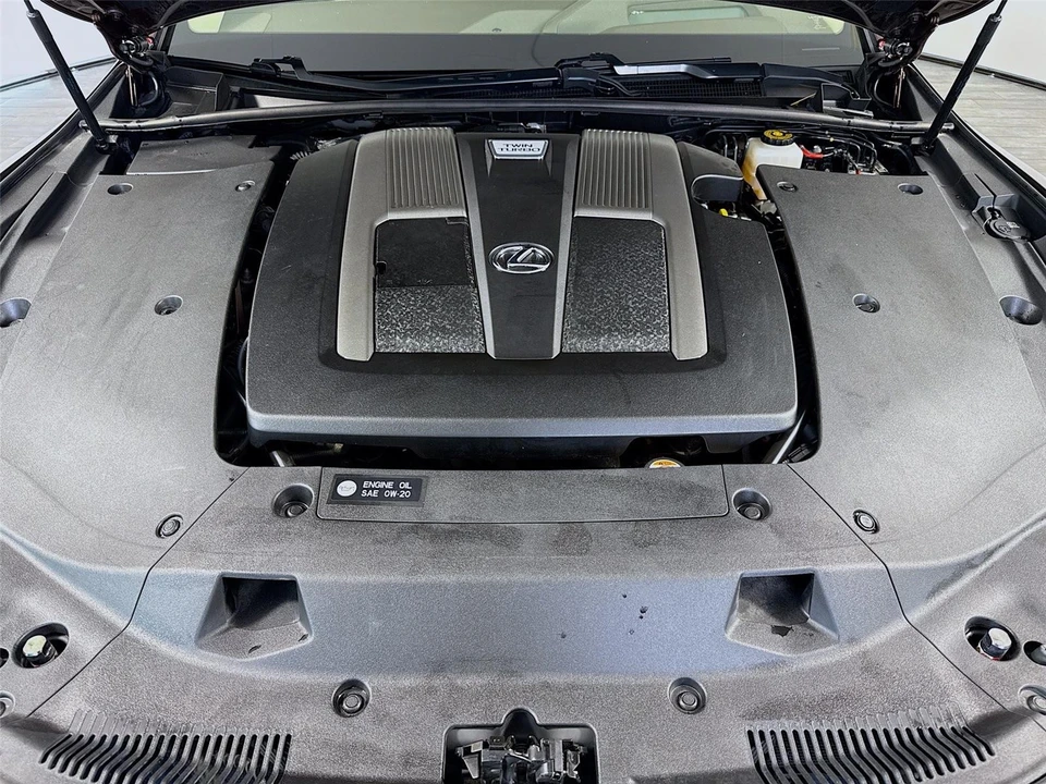 2019 Lexus LS 5th Gen - Image 12 of 24