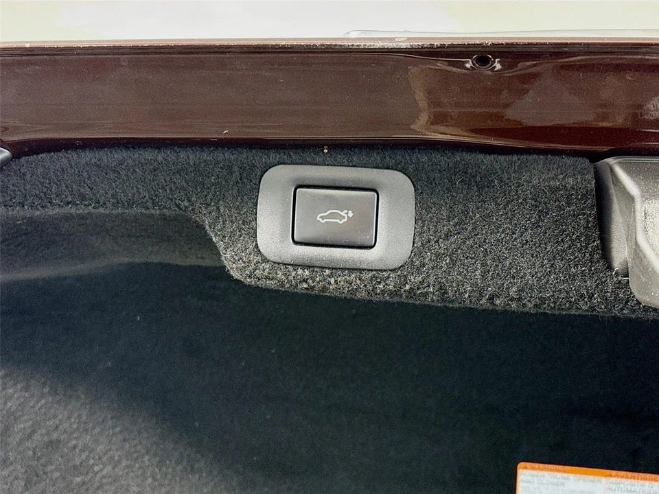 2019 Lexus LS 5th Gen - Image 6 of 24