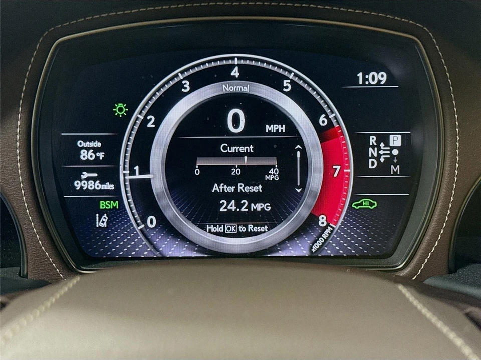 2019 Lexus LS 5th Gen - Image 4 of 31