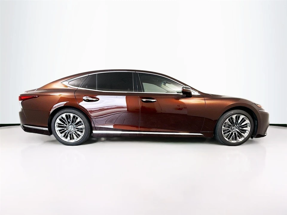 2019 Lexus LS 5th Gen - Image 17 of 24