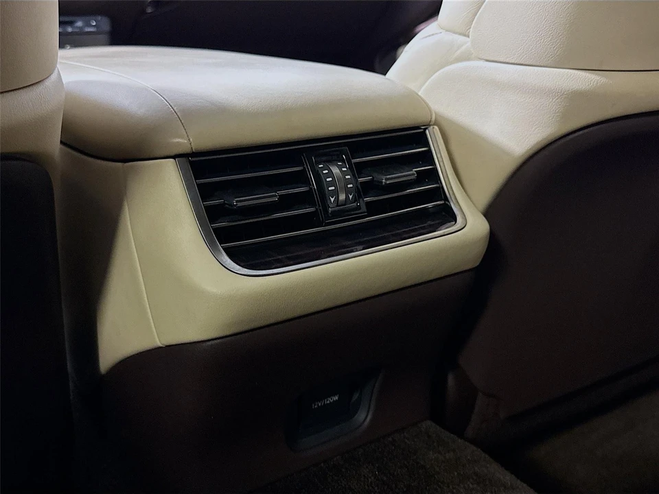 2019 Lexus LS 5th Gen - Image 20 of 31