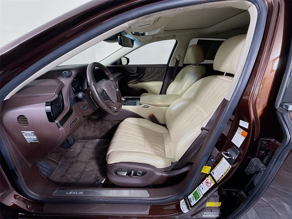 2019 Lexus LS 5th Gen - Image 2 of 31