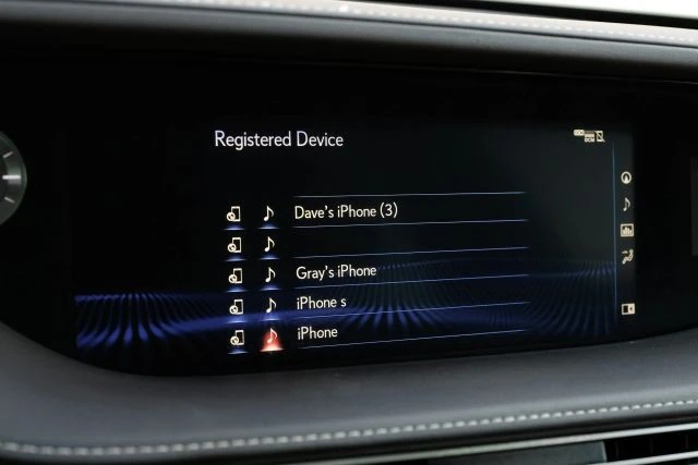 2019 Lexus LS 5th Gen - Image 28 of 31