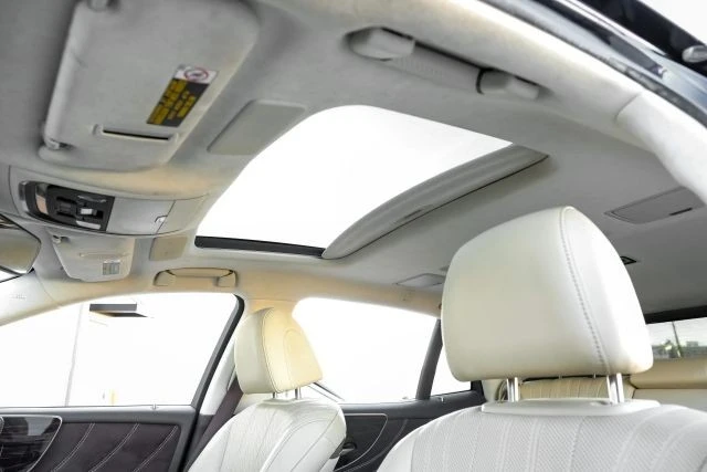 2019 Lexus LS 5th Gen - Image 5 of 21
