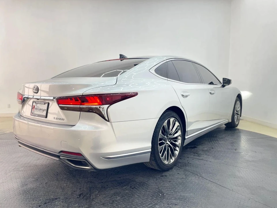 2019 Lexus LS 5th Gen - Image 4 of 21