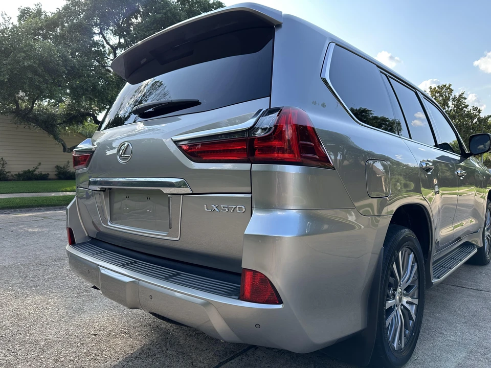 2019 Lexus LX 3rd Gen - Image 14 of 31