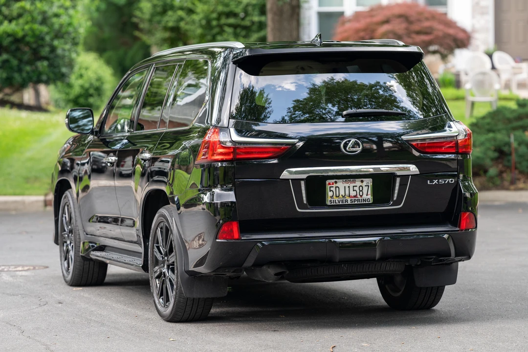 2019 Lexus LX 3rd Gen - Image 4 of 31