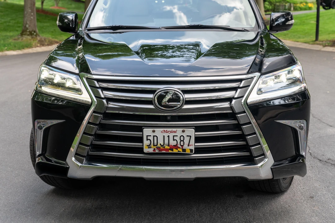 2019 Lexus LX 3rd Gen - Image 10 of 31