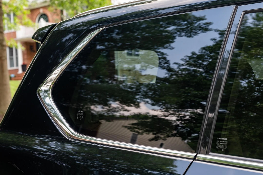 2019 Lexus LX 3rd Gen - Image 29 of 31