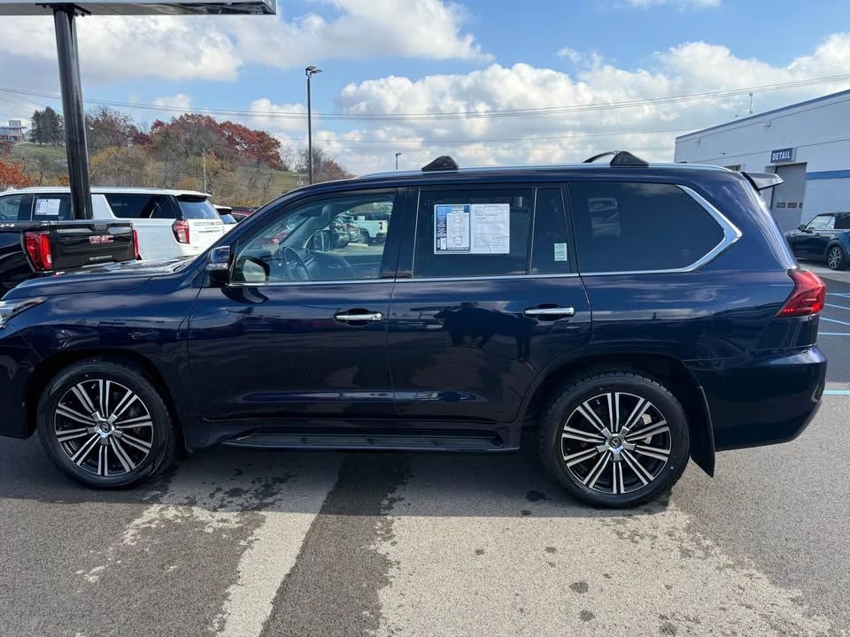 2019 Lexus LX 4th Gen - Image 9 of 15