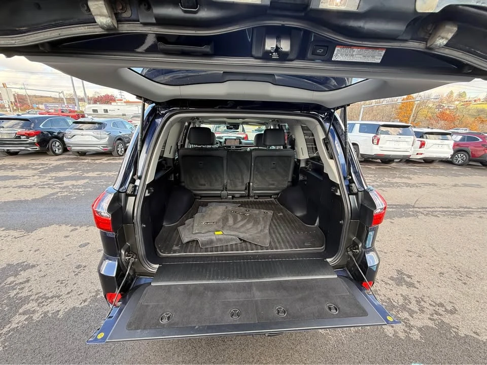 2019 Lexus LX 4th Gen - Image 6 of 15