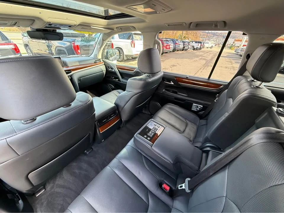 2019 Lexus LX 4th Gen - Image 14 of 15