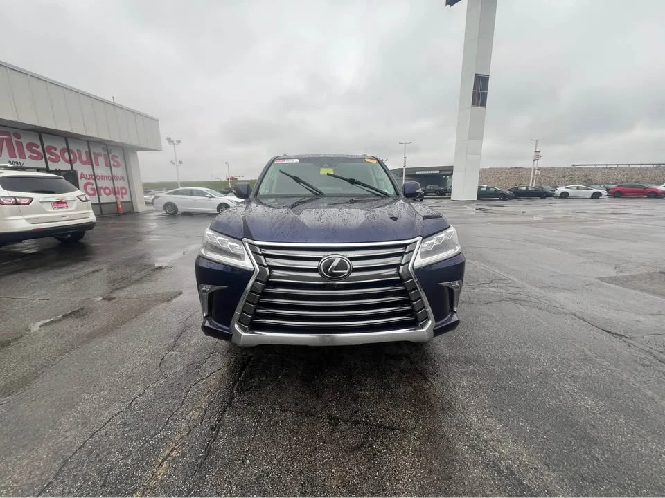 2019 Lexus LX 3rd Gen - Image 8 of 20