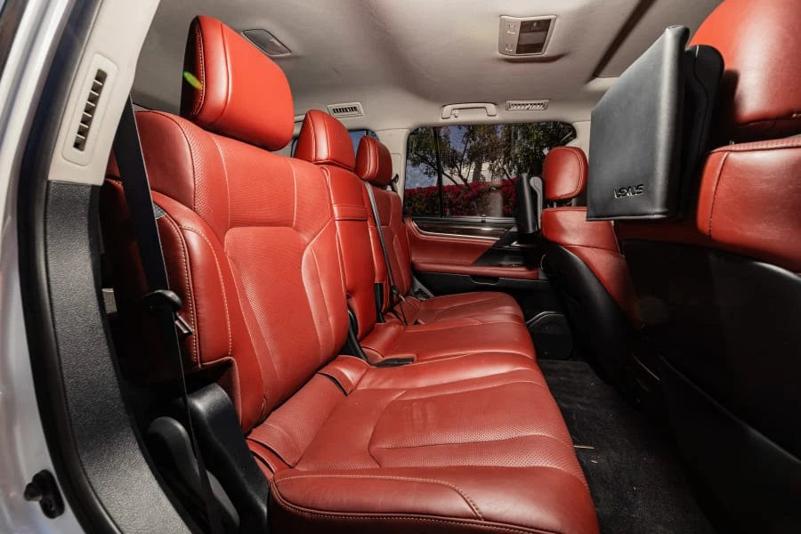 2019 Lexus LX 3rd Gen - Image 17 of 31