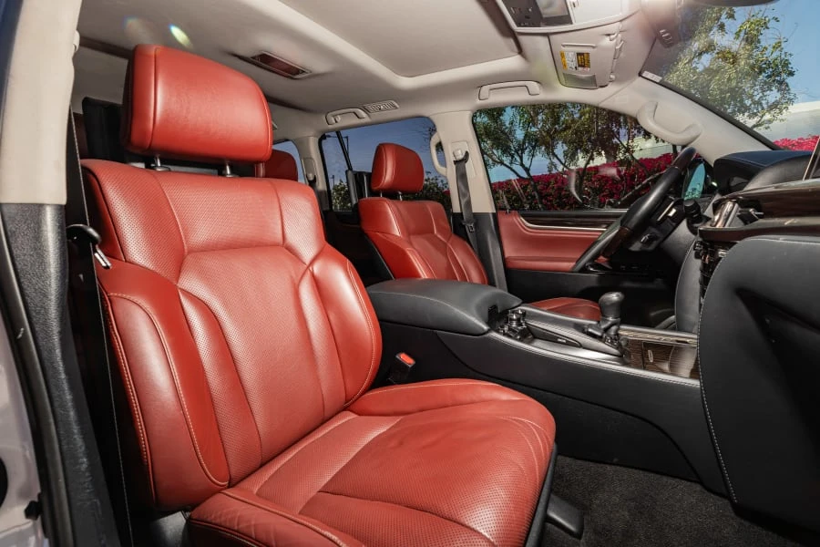 2019 Lexus LX 3rd Gen - Image 13 of 31