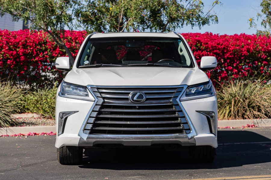 2019 Lexus LX 3rd Gen - Image 4 of 31