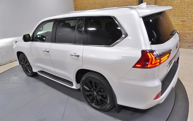 2019 Lexus LX 3rd Gen - Image 16 of 21