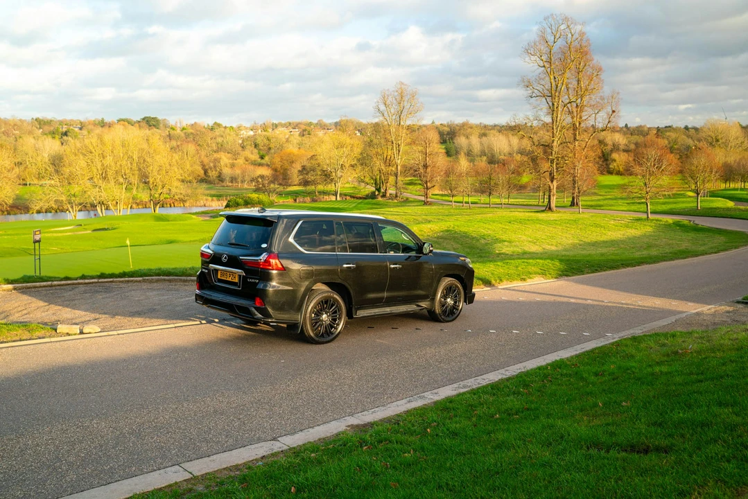 2019 Lexus LX 4th Gen - Image 15 of 21
