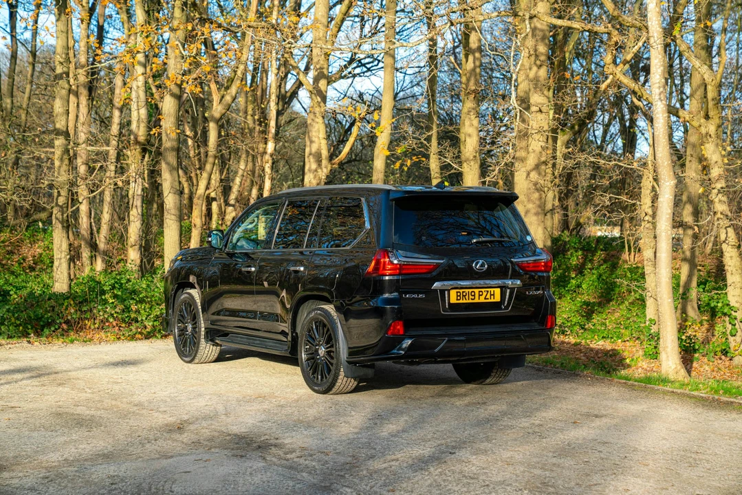 2019 Lexus LX 4th Gen - Image 20 of 21