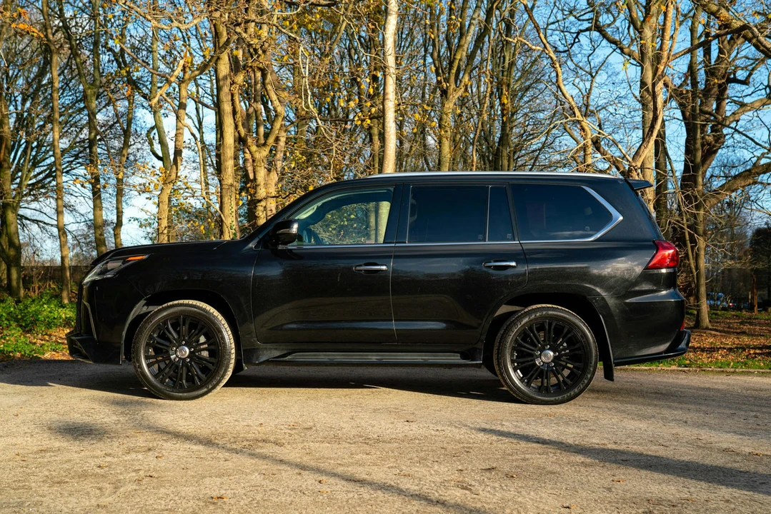 2019 Lexus LX 4th Gen - Image 12 of 21