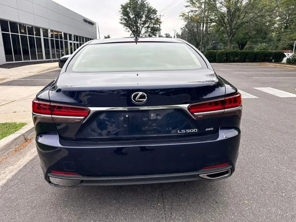 2019 Lexus LS 5th Gen - Image 2 of 8