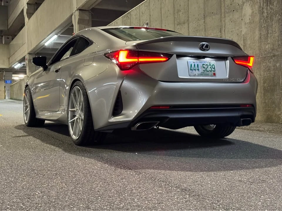 2019 Lexus RC - Image 3 of 5
