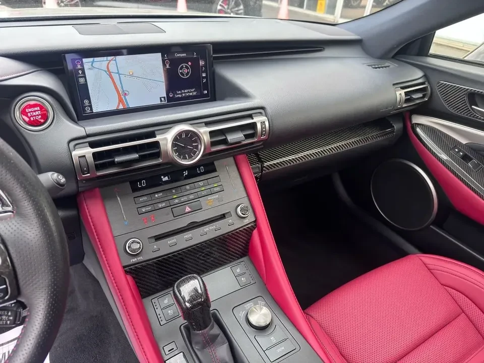 2019 Lexus RC - Image 20 of 20