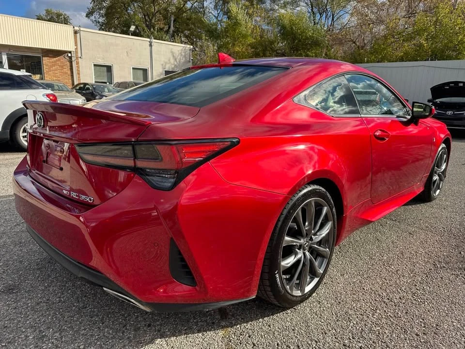 2019 Lexus RC - Image 4 of 19