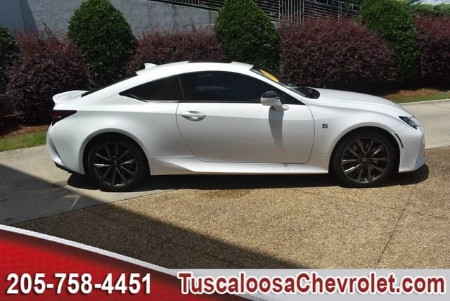 2019 Lexus RC - Image 11 of 20