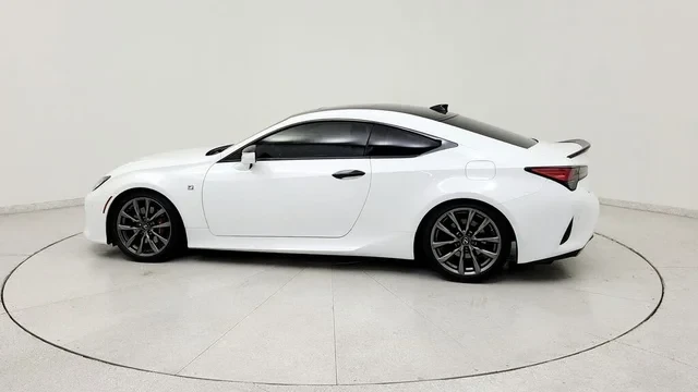 2019 Lexus RC - Image 4 of 18
