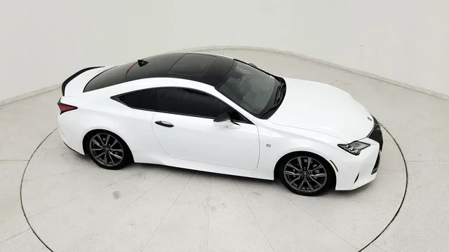 2019 Lexus RC - Image 18 of 18