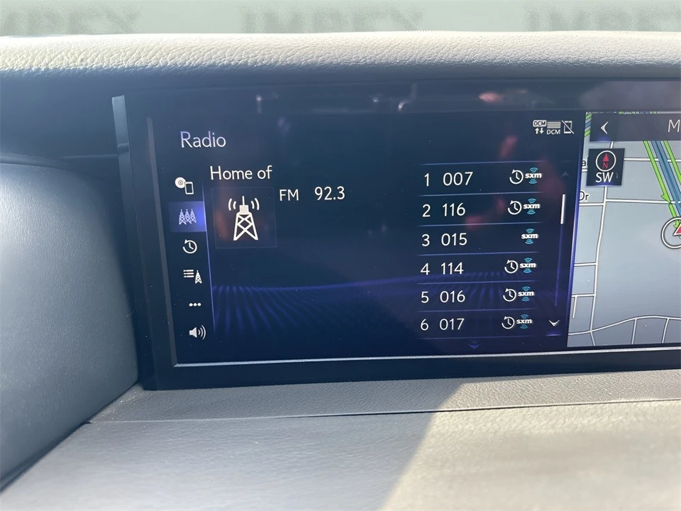 2019 Lexus RC F - Image 19 of 21
