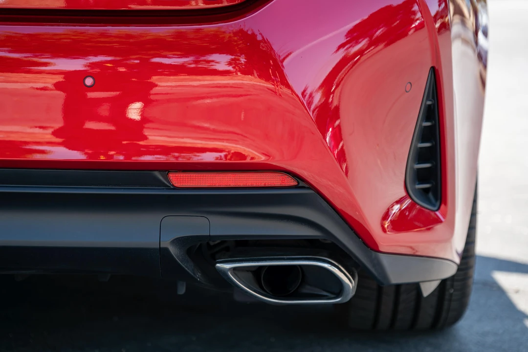 2019 Lexus RC F - Image 30 of 31