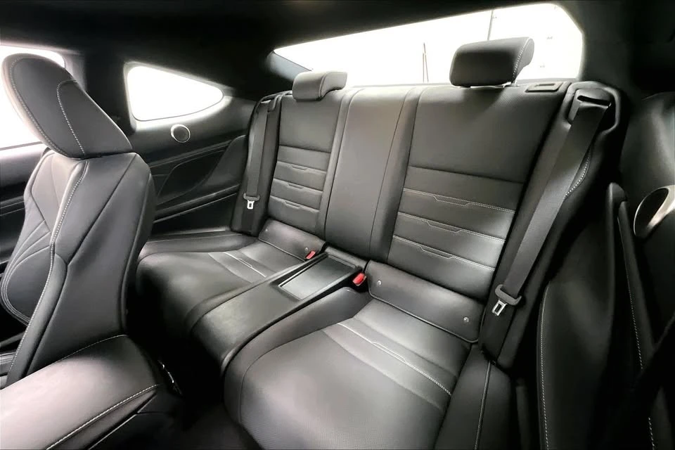 2019 Lexus RC - Image 16 of 16