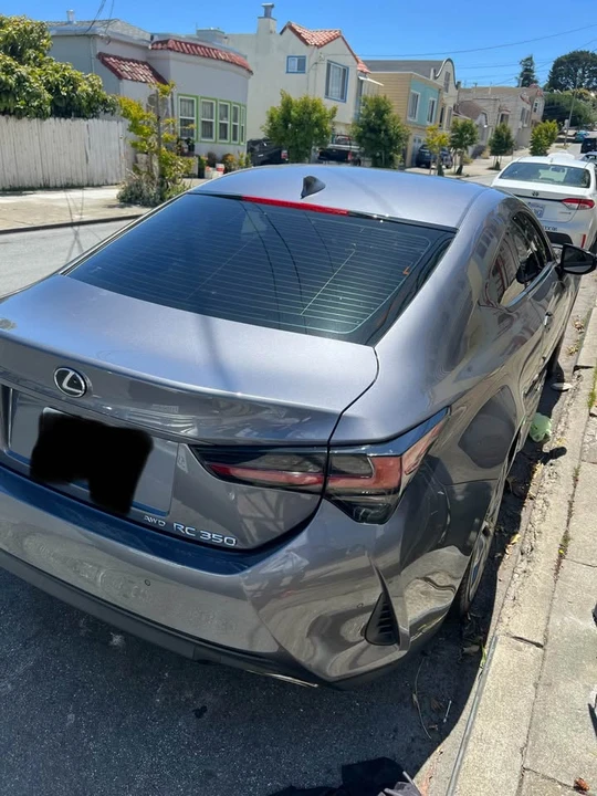 2019 Lexus RC - Image 5 of 17