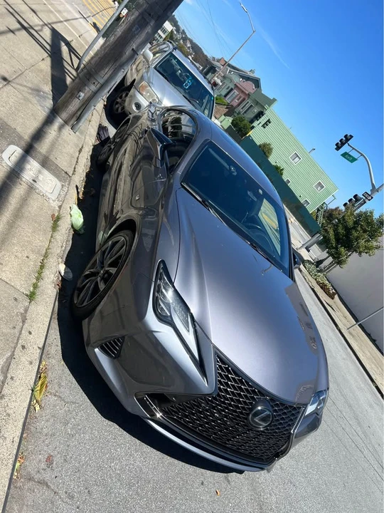 2019 Lexus RC - Image 3 of 17