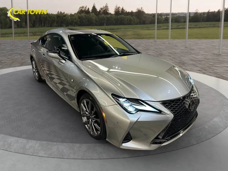 2019 Lexus RC - Image 3 of 12