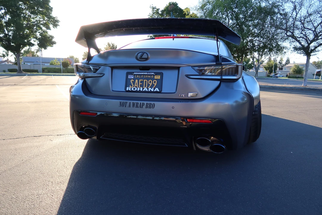 2019 Lexus RC F - Image 7 of 30