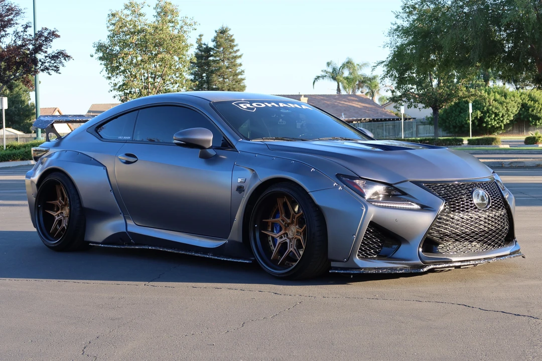 2019 Lexus RC F - Image 8 of 30